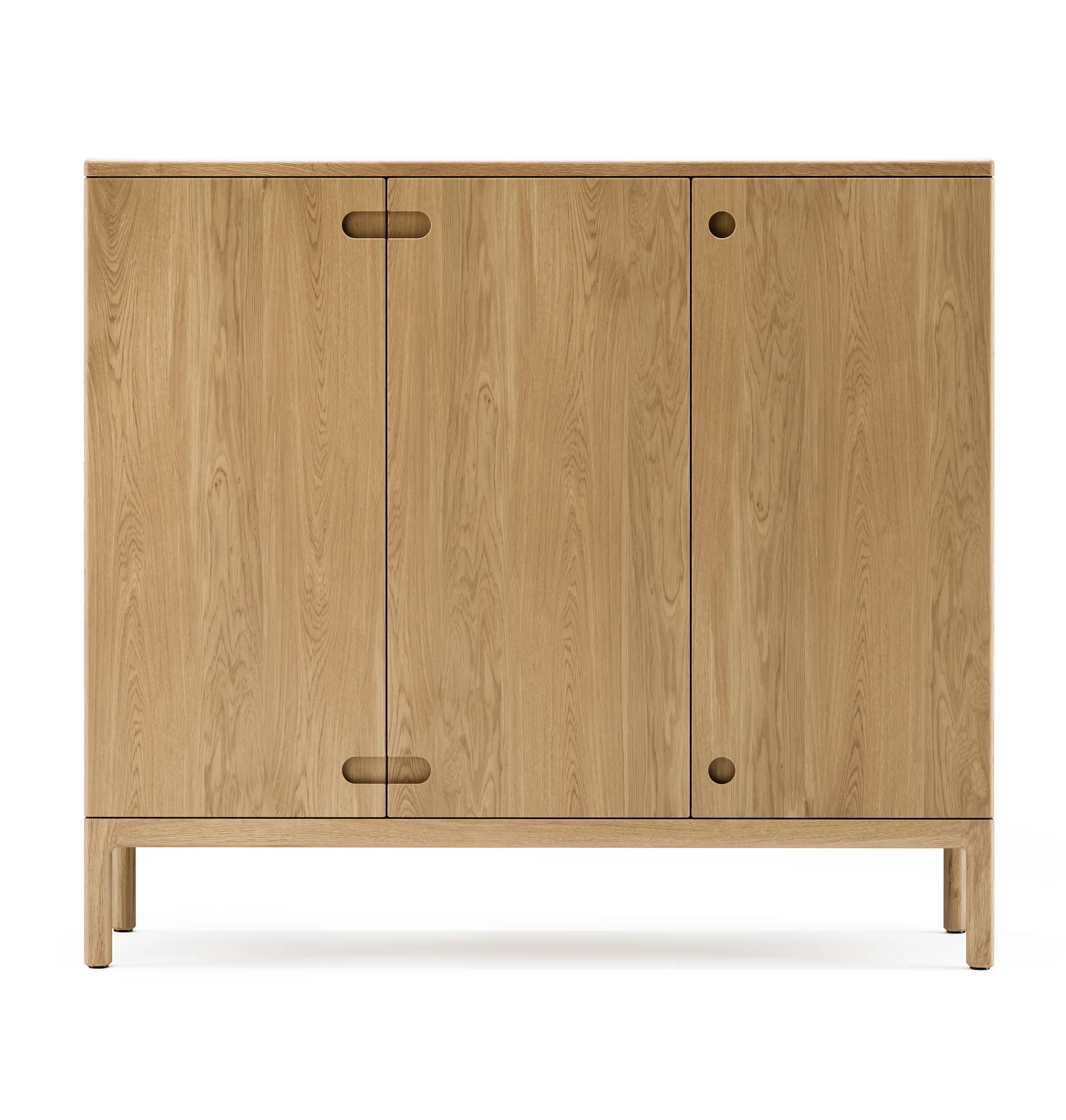 Buffet Prio haut, chêne huilé naturel, porte en bois Stolab