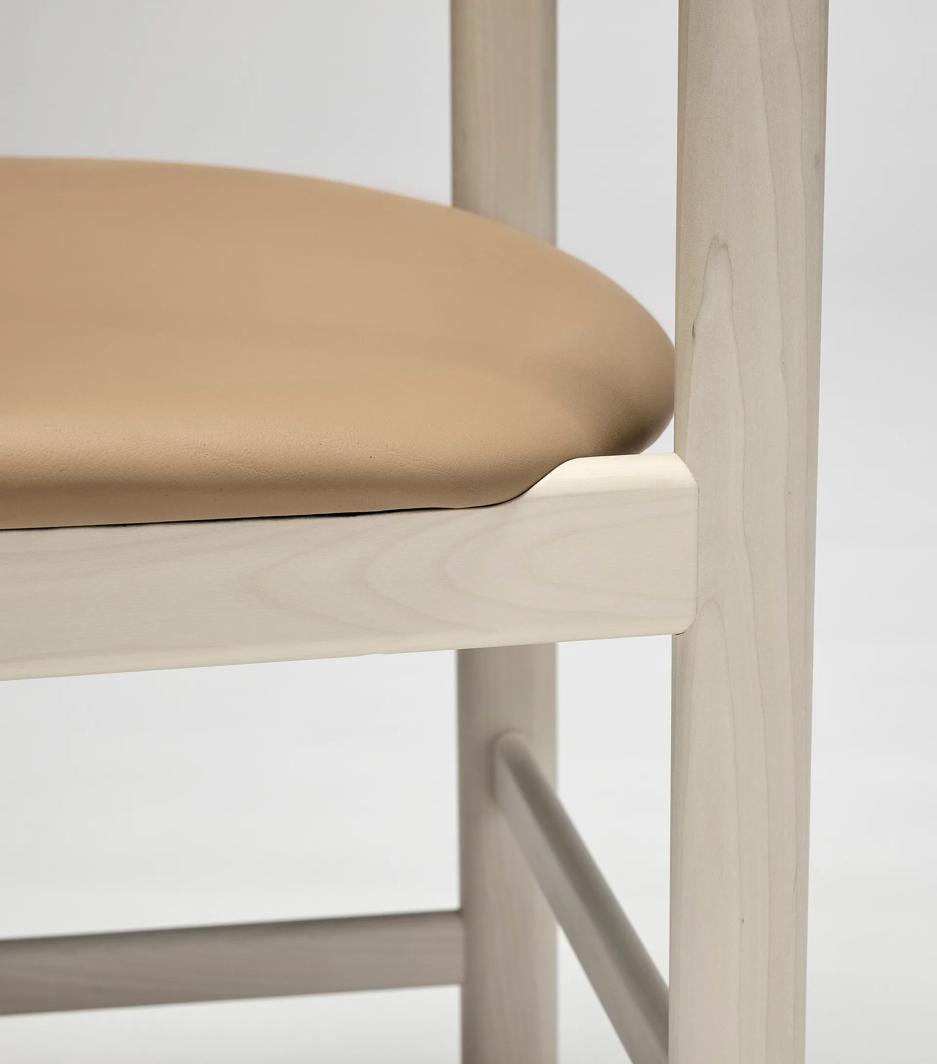 Chaise Pal, Bouleau clair verni mat - Elmosoft 22030 Stolab