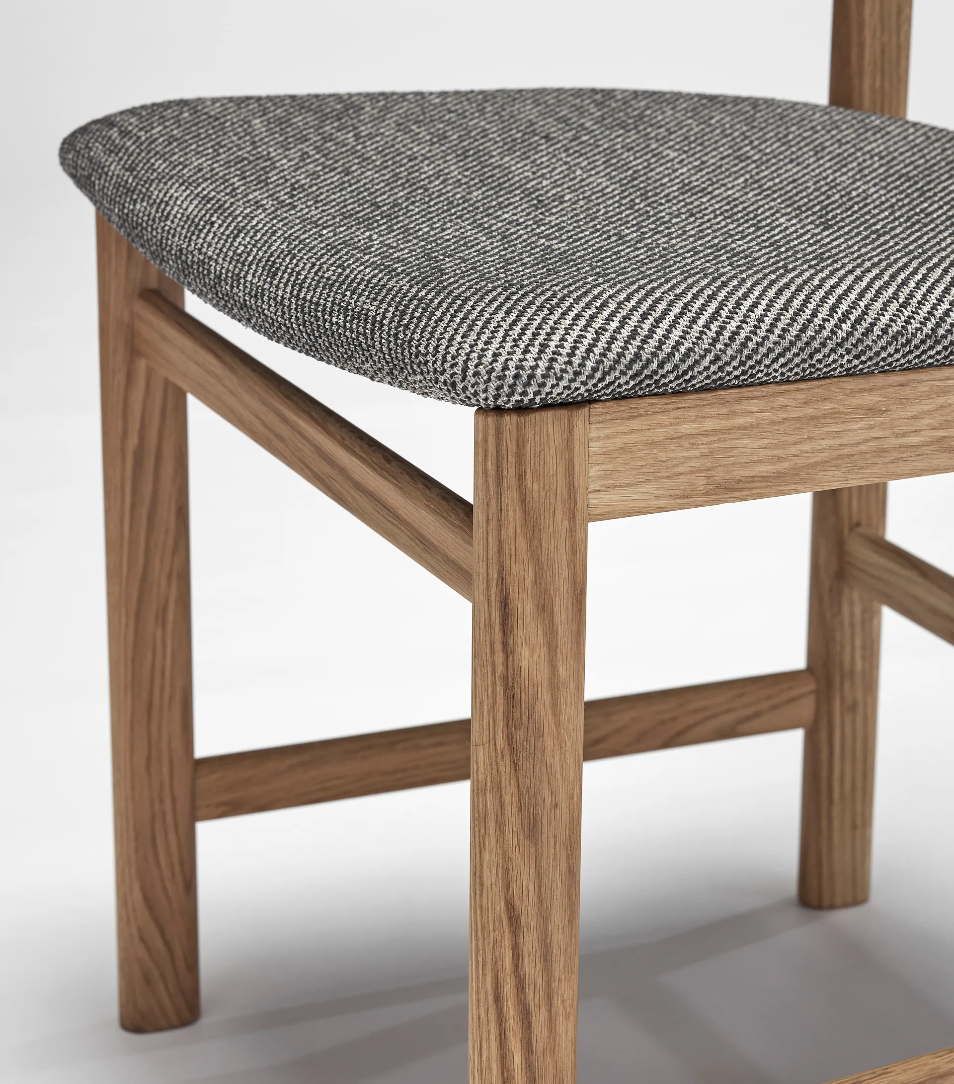 Chaise Pal, Chêne naturel huilé - Tornado V3576/02 Stolab