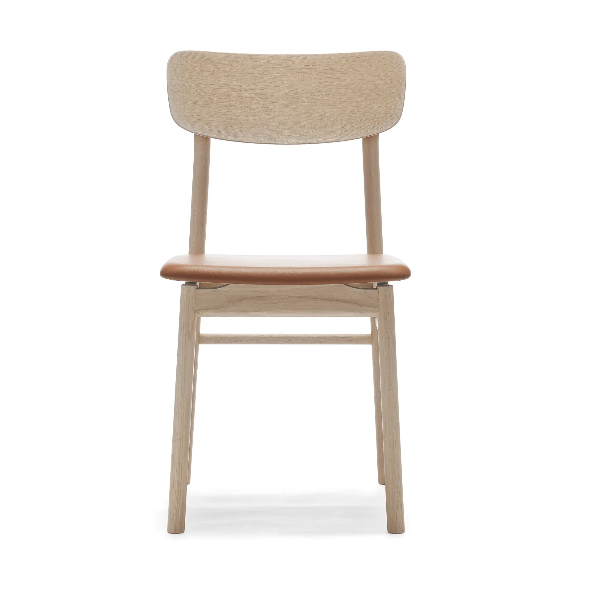 Chaise Prima Vista en chêne laqué mat clair, Cuir Elmosoft 43807 cognac Stolab