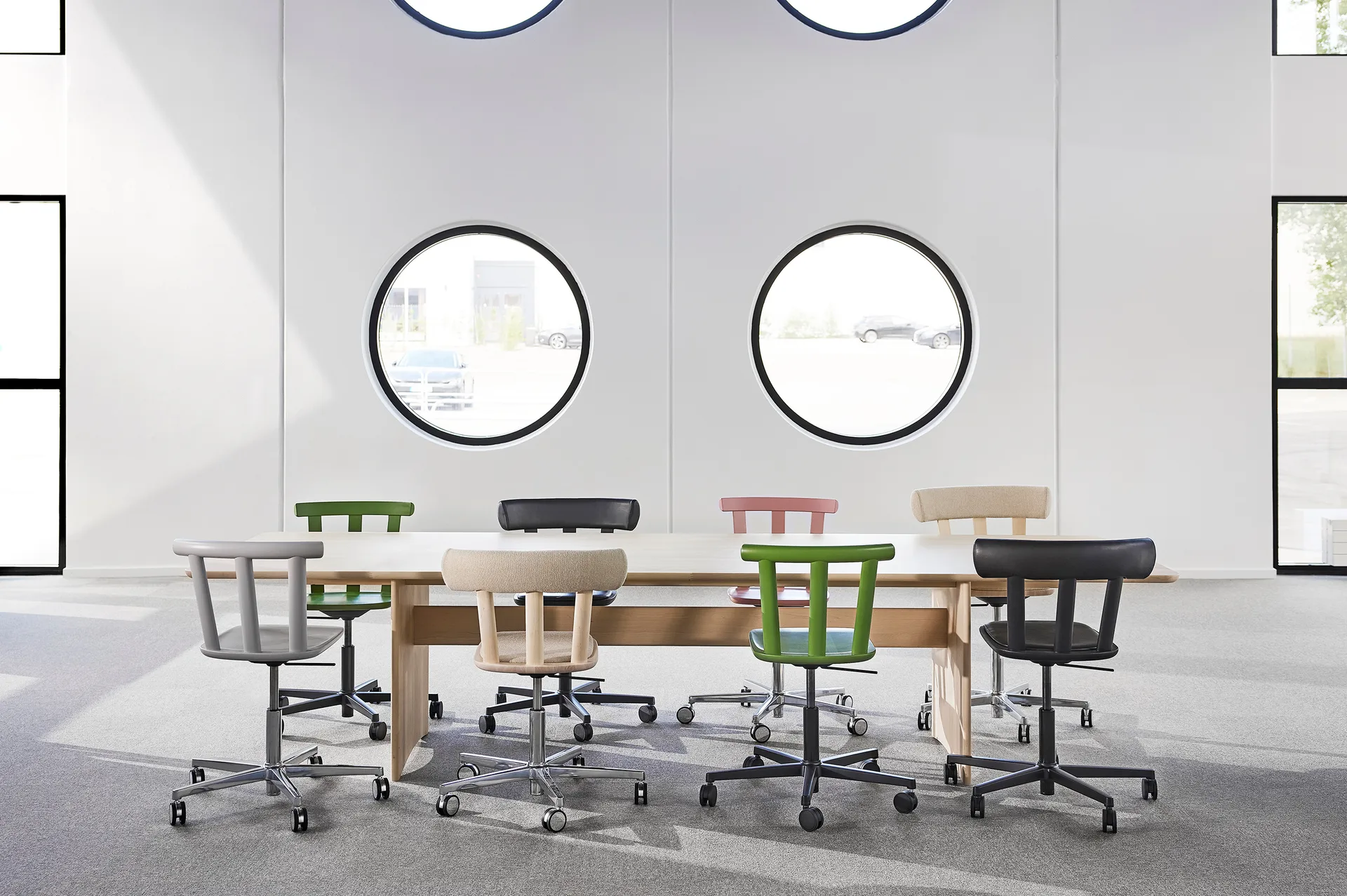 Table Alt 320x110 cm en bouleau, Vernis mat clair Stolab
