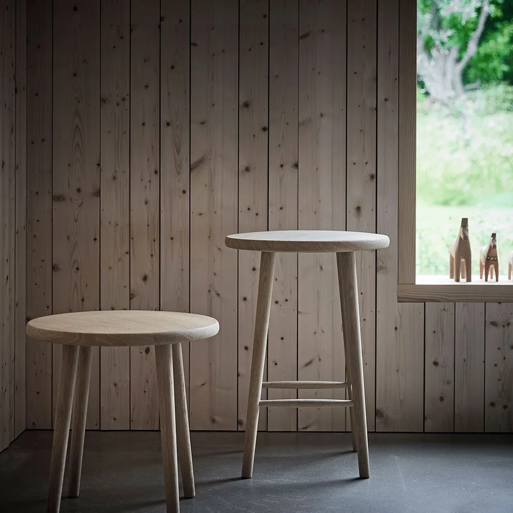 Tabouret Miss Button, chêne huilé naturel, bas Stolab