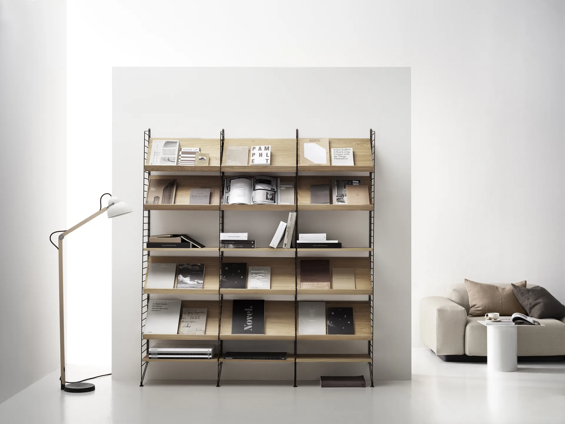 Porte-revues String bois, blanc, 58x30 cm String