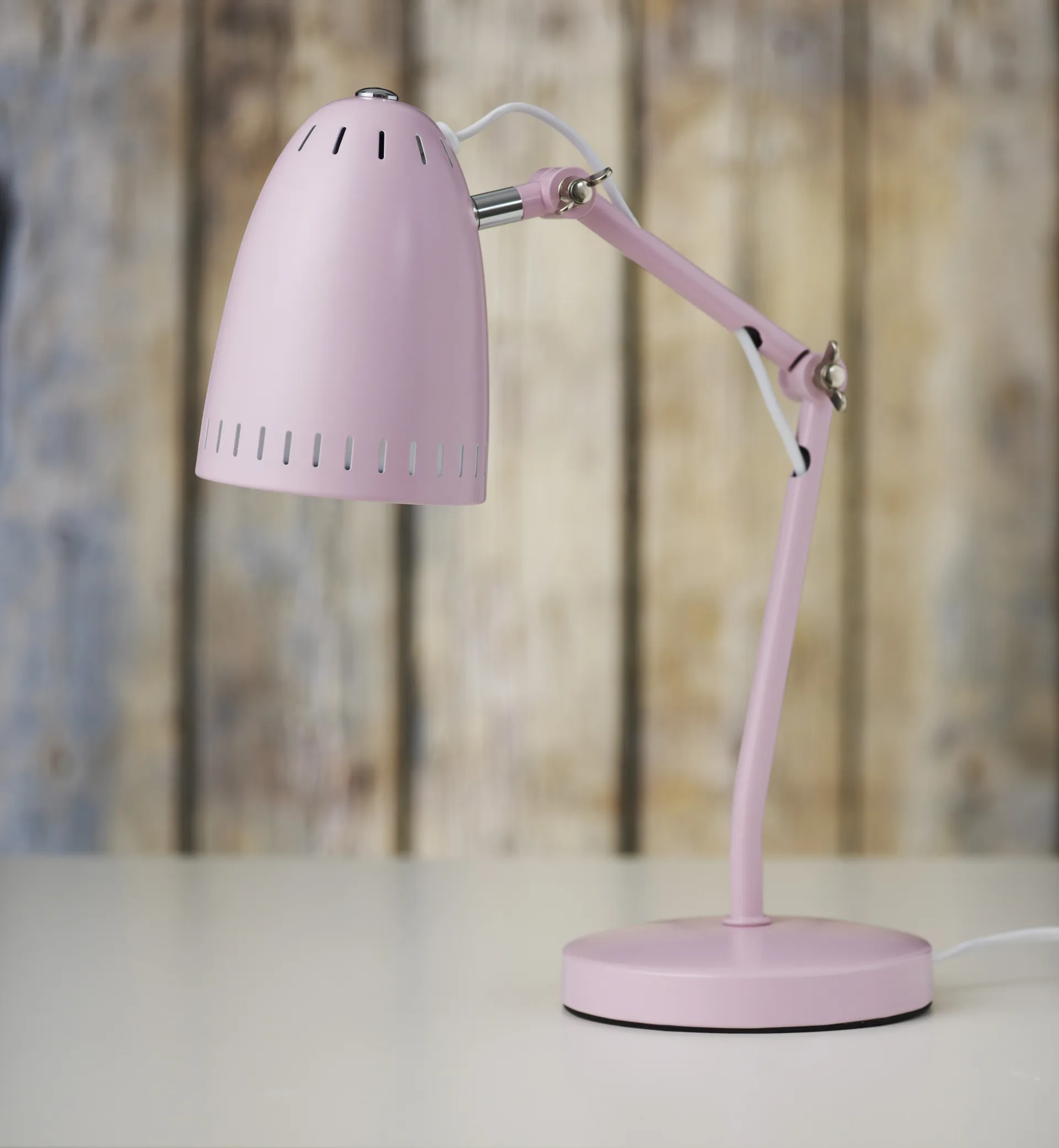 Lampe de table Dynamo, Pale Pink (Rose) Superliving