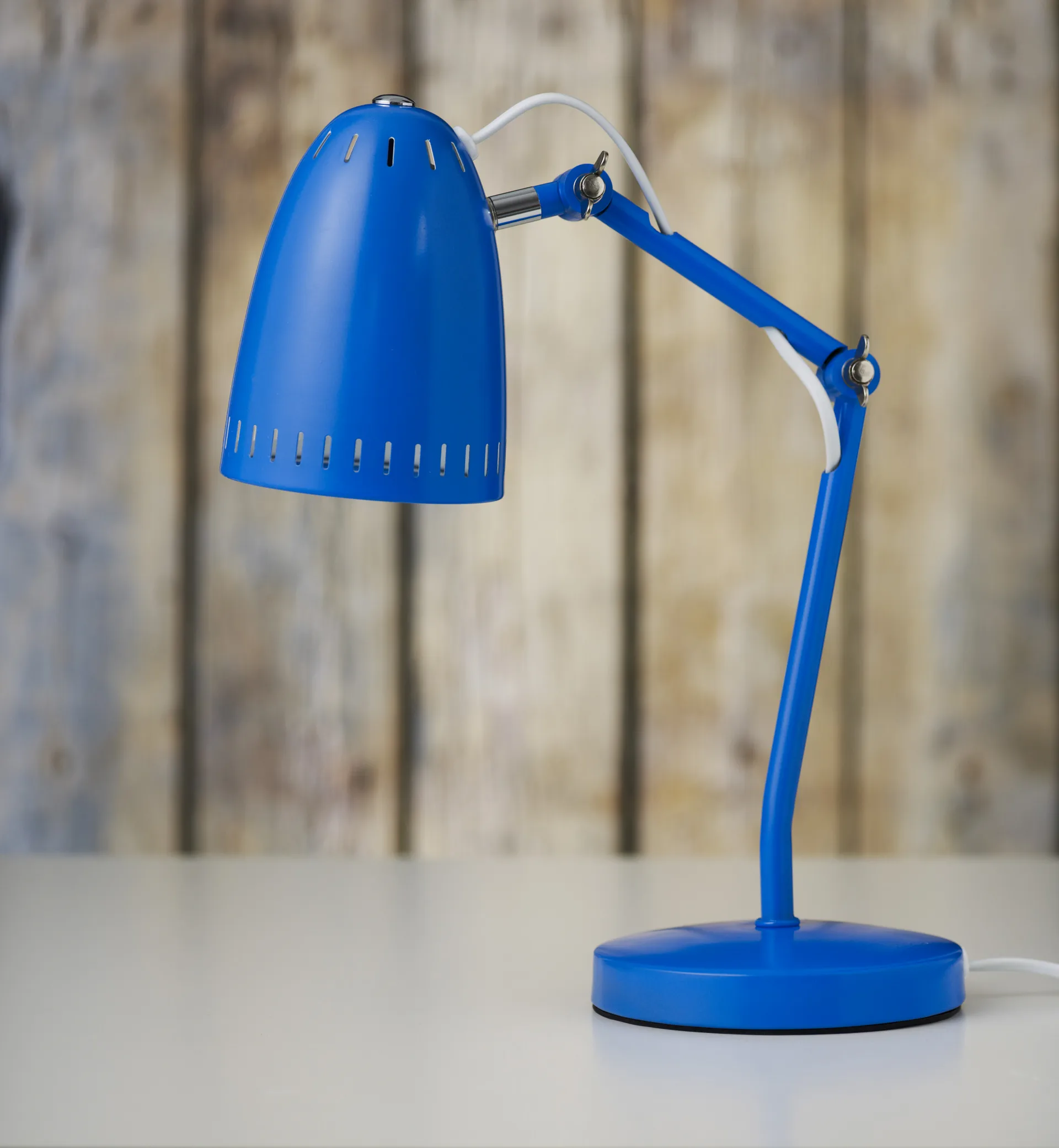 Lampe de table Dynamo, Ultramarine (bleu) Superliving