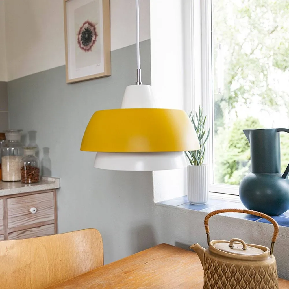 Suspension Trio, Amber Superliving