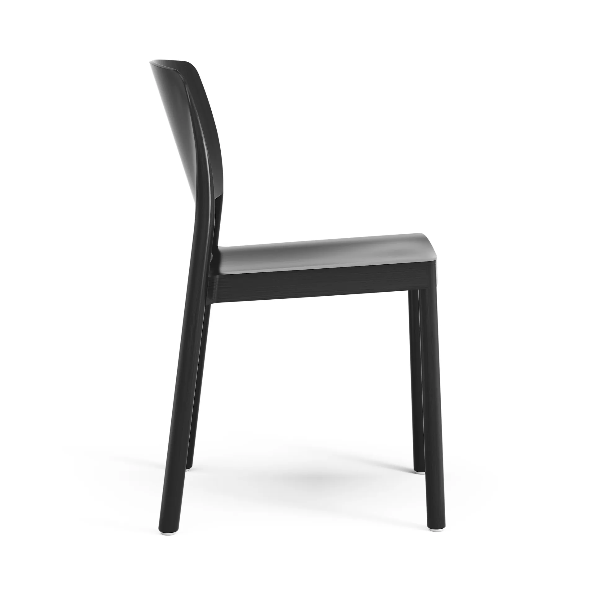 Chaise Grace, Frêne émaillé noir Swedese