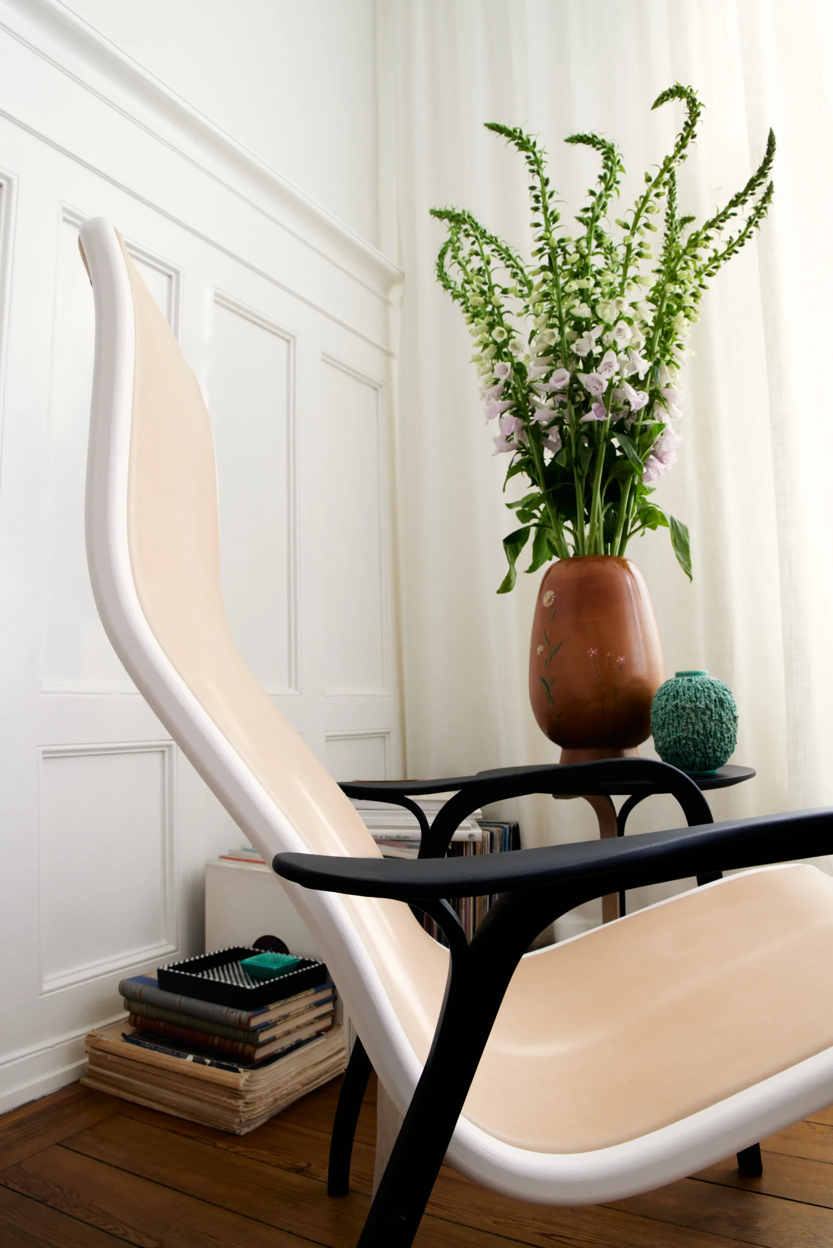 Fauteuil Lamino Duality, Noir émaillé Swedese