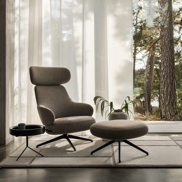Fauteuil Pillo - tissu hallingdal 65 200 offwhite, chrome, pied pivotant à 4 branches - Swedese