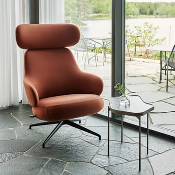 Fauteuil Pillo - tissu hallingdal 65 200 offwhite, chrome, pied pivotant à 4 branches - Swedese