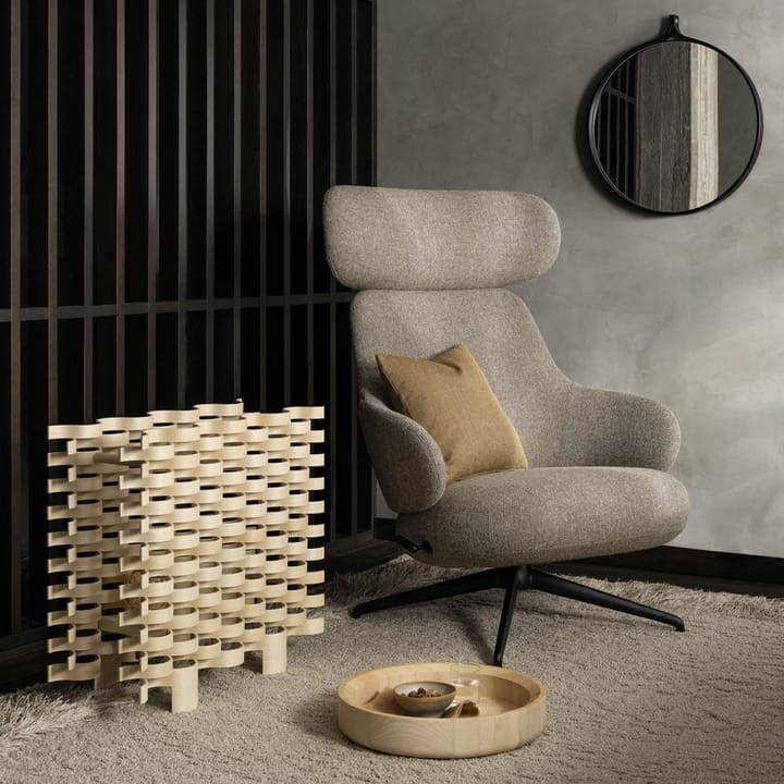 Fauteuil Pillo, tissu hallingdal 65 200 offwhite, chrome, pied pivotant à 4 branches Swedese