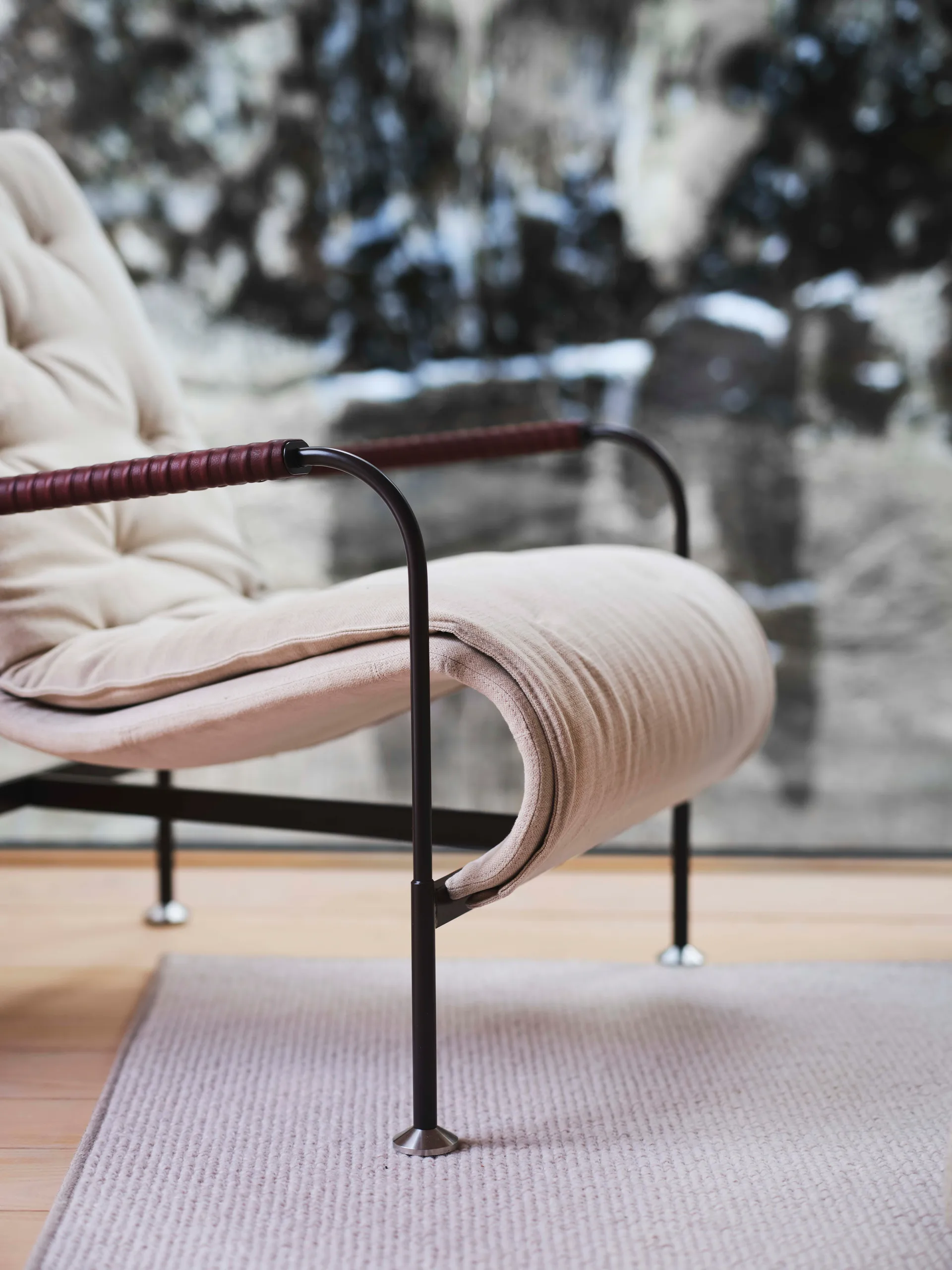 Fauteuil Serpentine, Cuir Elmo Soft Marron foncé-Tärnsjö Tobacco Swedese