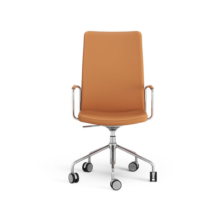 La chaise haute de bureau Stella peut être montée/abaissée sans être inclinée, cuir elmosoft 54035 cognac, chrome, hauteur d'assise réglable  Swedese
