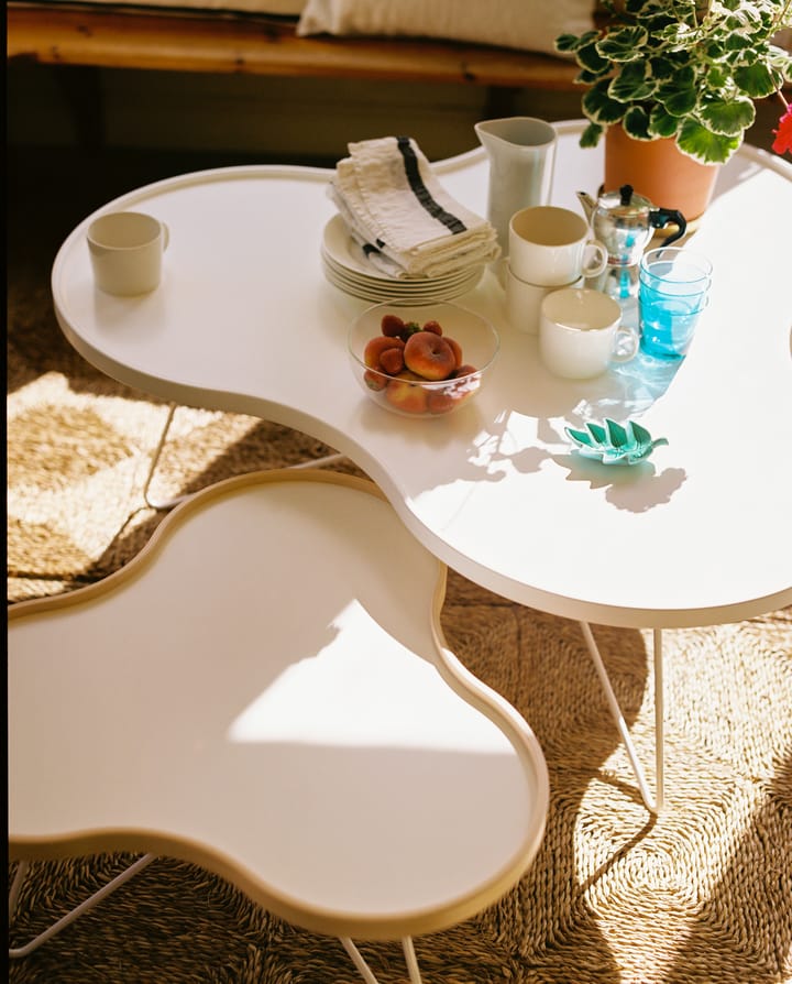 Table Flower mono 107x114 cm - H45 cm frêne laminé blanc - Swedese