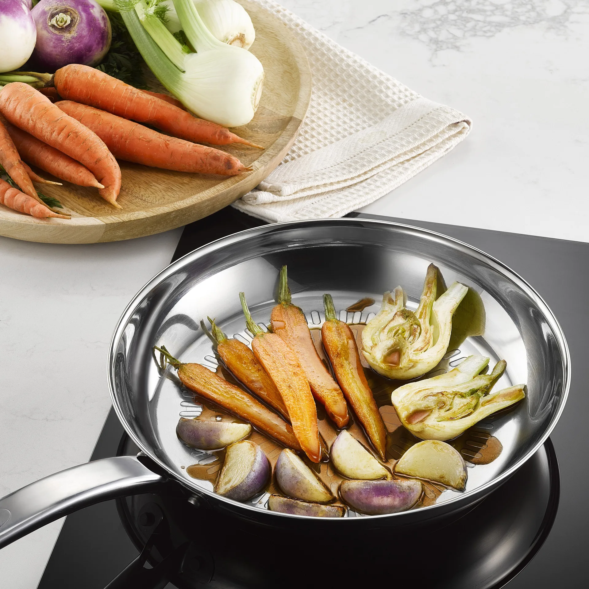 Poêle à frire Intuition Techdome, Ø24 cm Tefal
