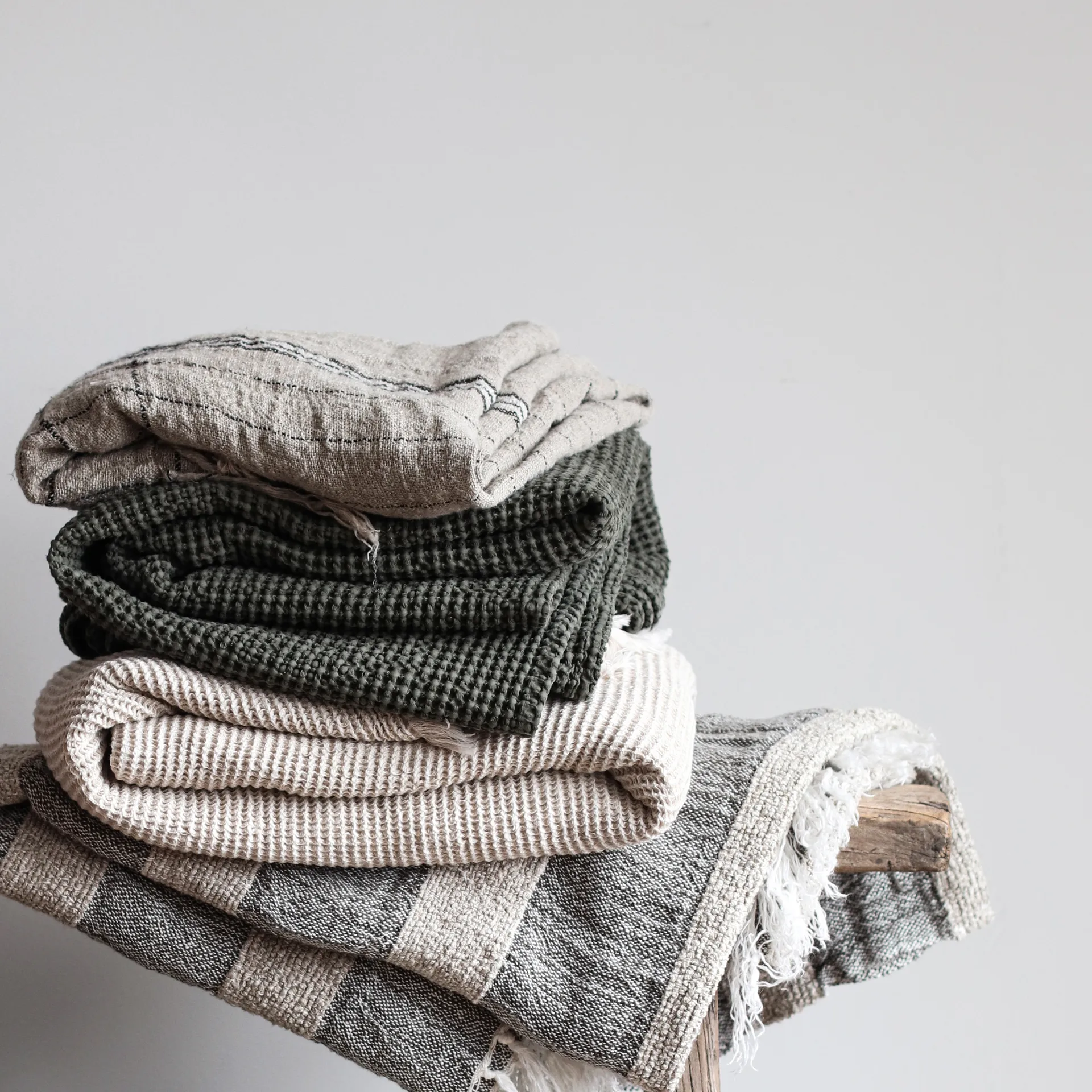 Couverture Miro 180x260 cm, Forest (vert) Tell Me More