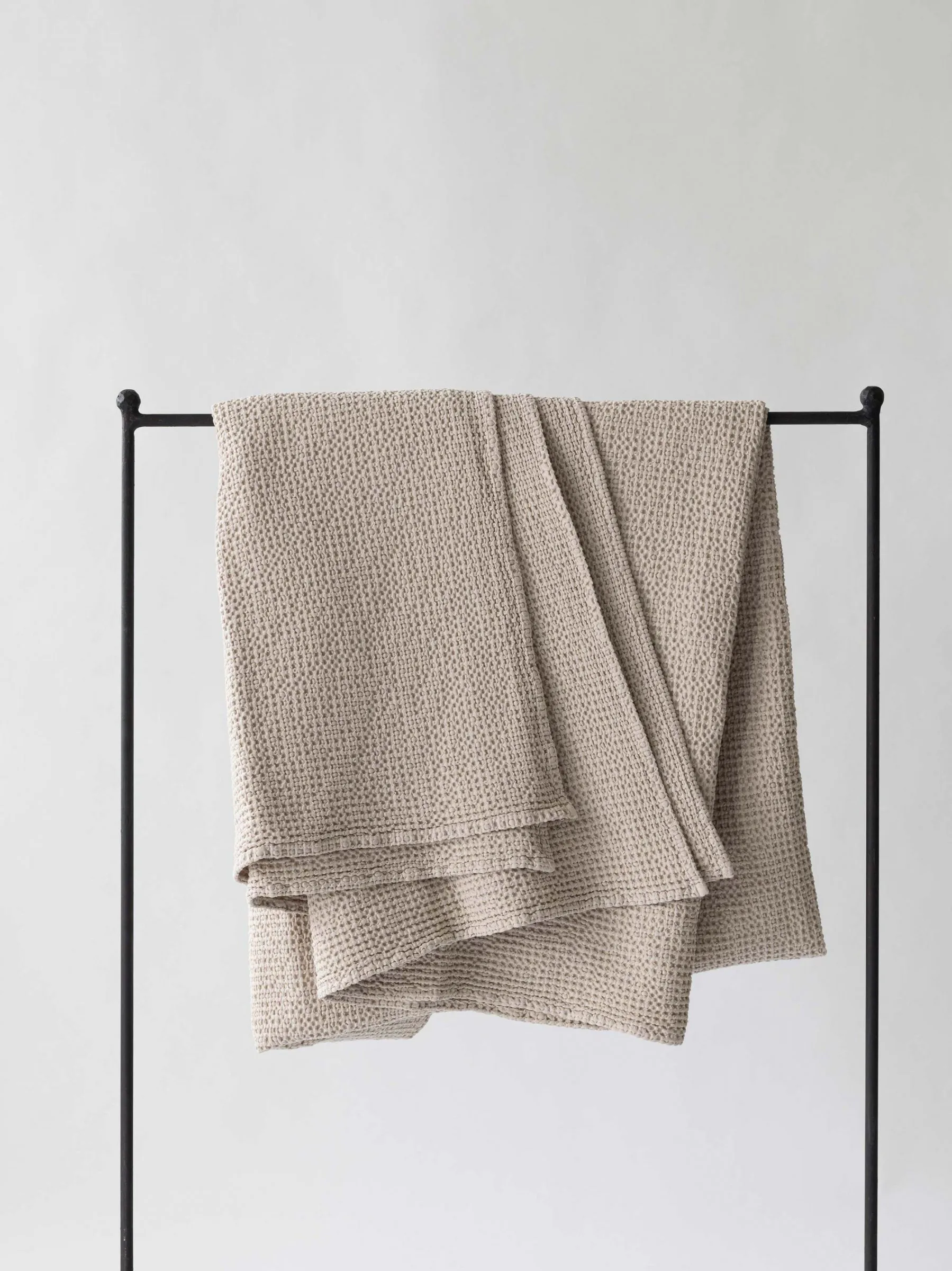 Couverture Miro 260x260 cm, Sand beige Tell Me More