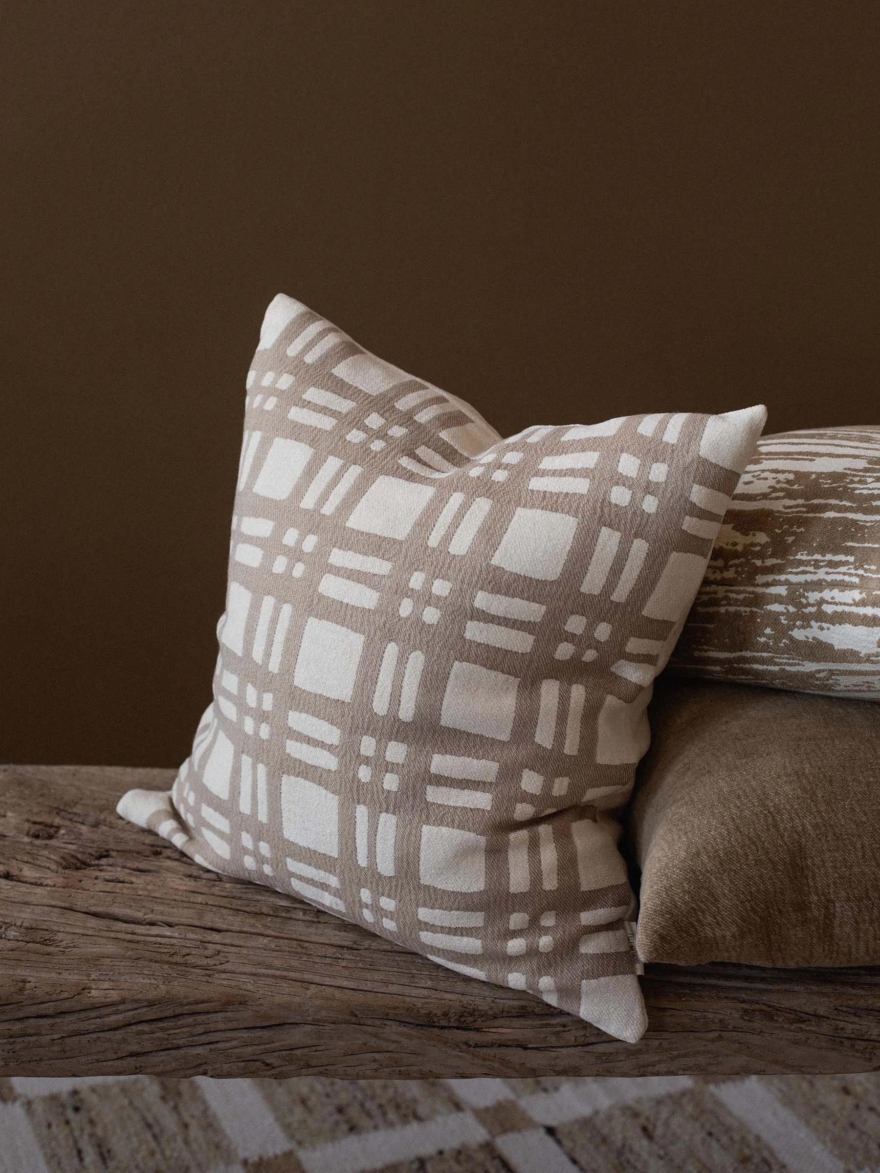 Housse de coussin Camille 50x50 cm, Beige Tell Me More