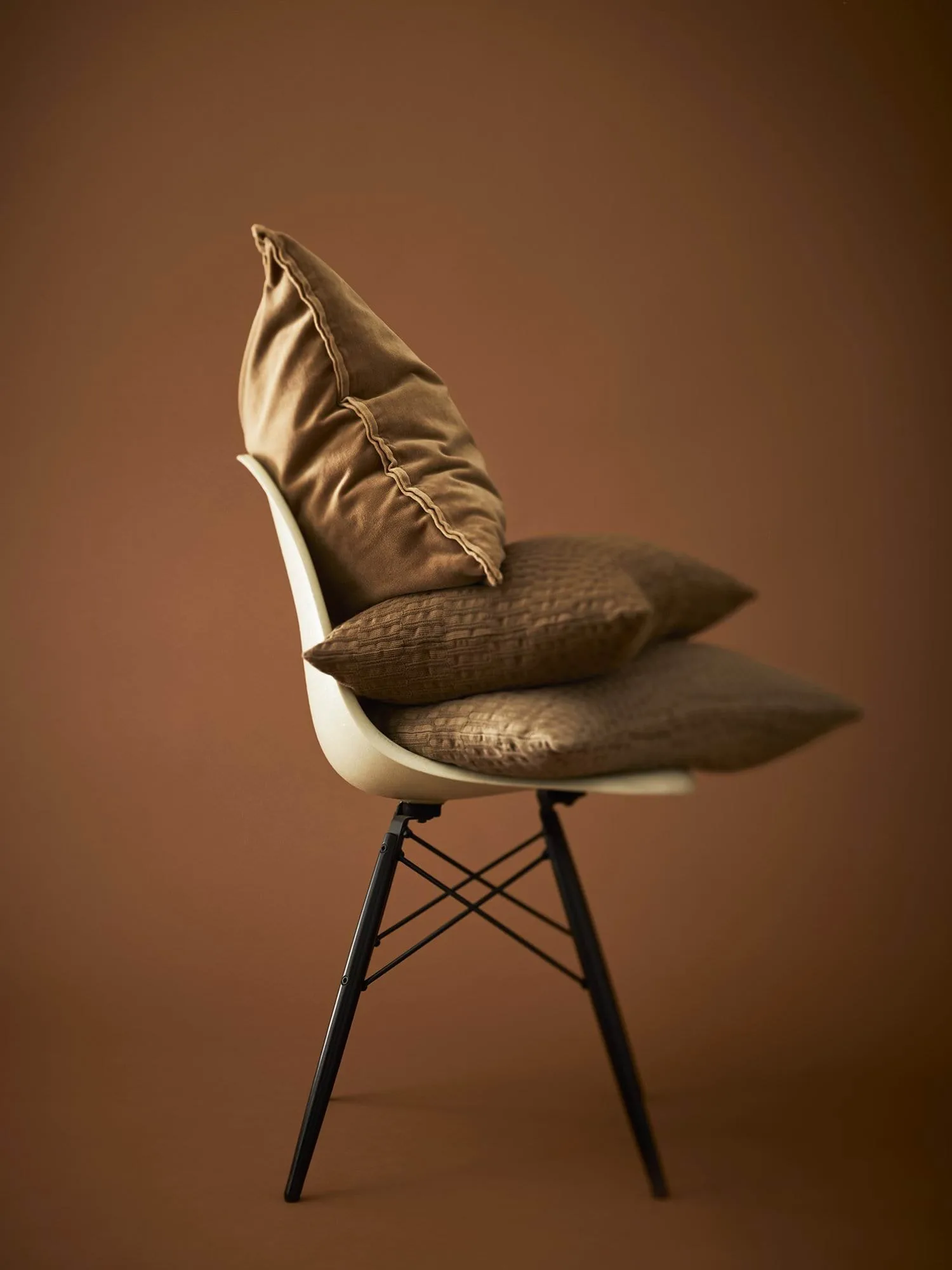 Housse de coussin Claire, Mud brown, 40x60 cm Tell Me More