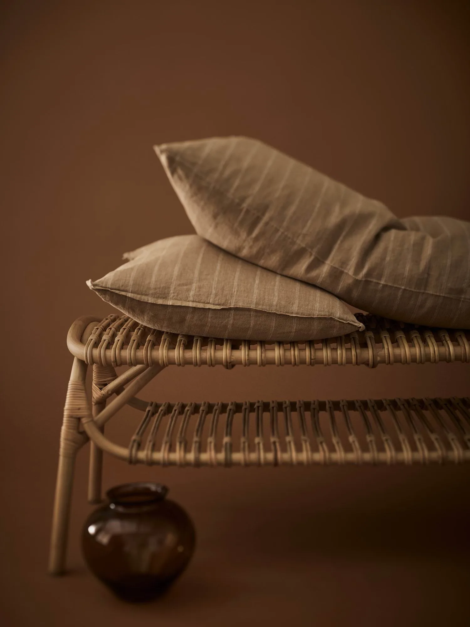 Housse de coussin Dalia, Warm yellow, 50x90 cm Tell Me More