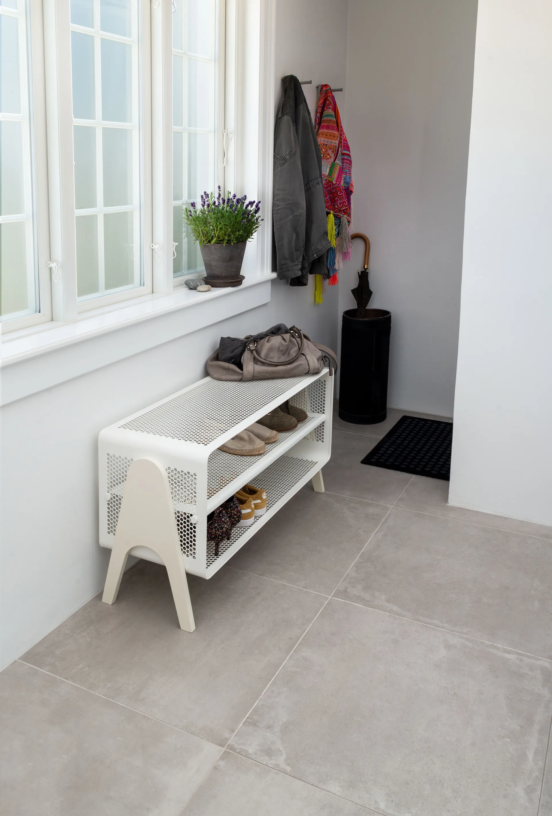 Paillasson Dots, Black, 40x60 cm tica copenhagen