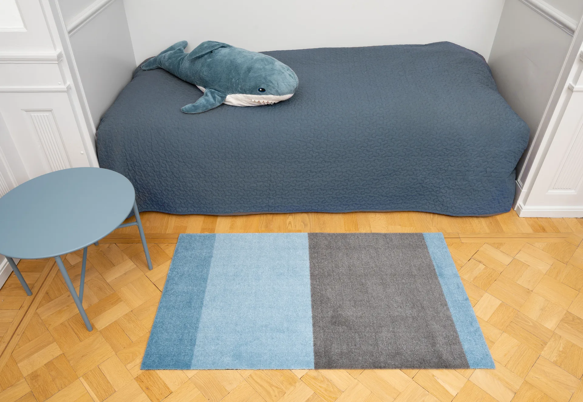Stripes by tica tapis de couloir horizontal, Blue-steel grey, 67x120 cm tica copenhagen