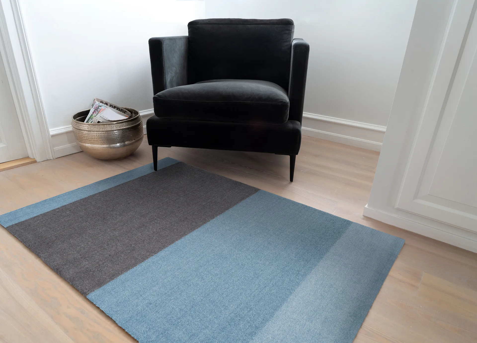 Stripes by tica tapis de couloir horizontal, Blue-steel grey, 90x130 cm tica copenhagen
