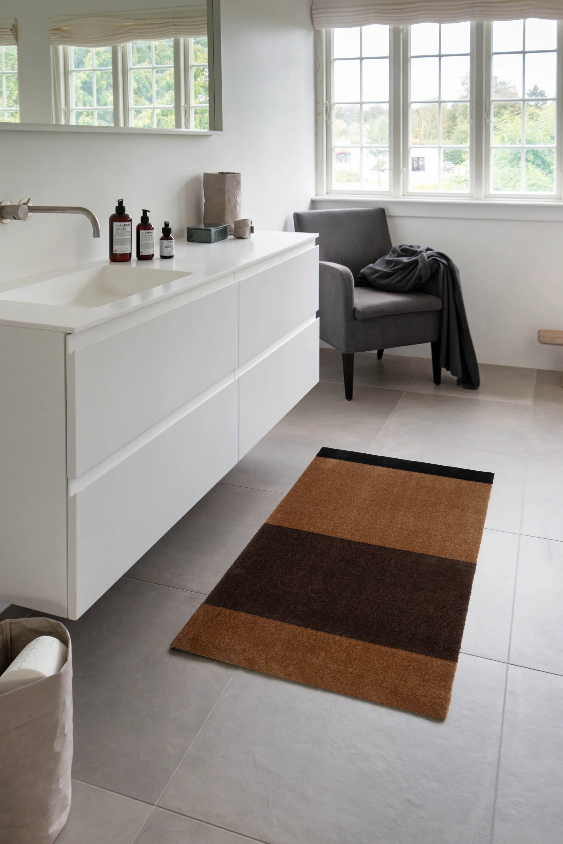 Stripes by tica tapis de couloir horizontal, Cognac-dark brown-black, 67x120 cm tica copenhagen