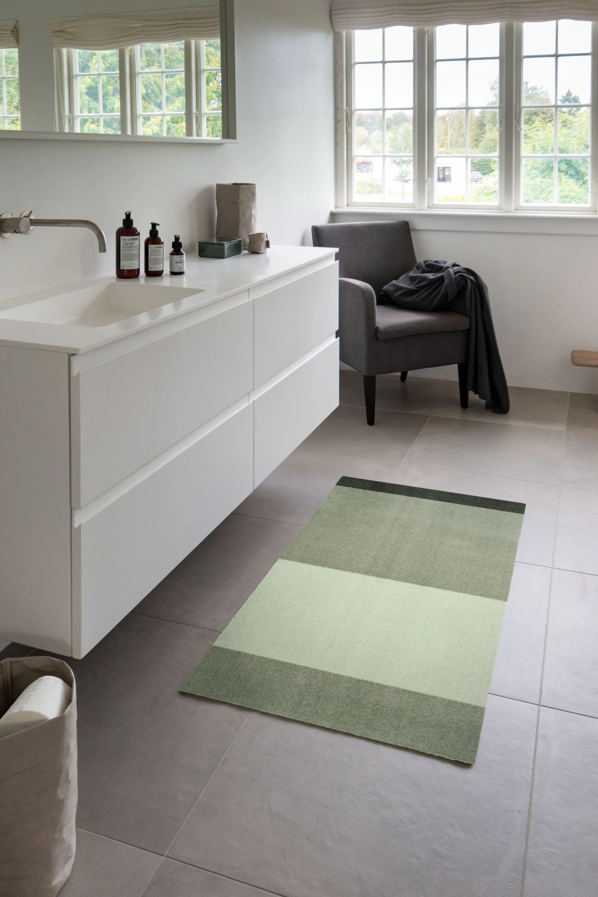 Stripes by tica tapis de couloir horizontal, Green, 67x120 cm tica copenhagen