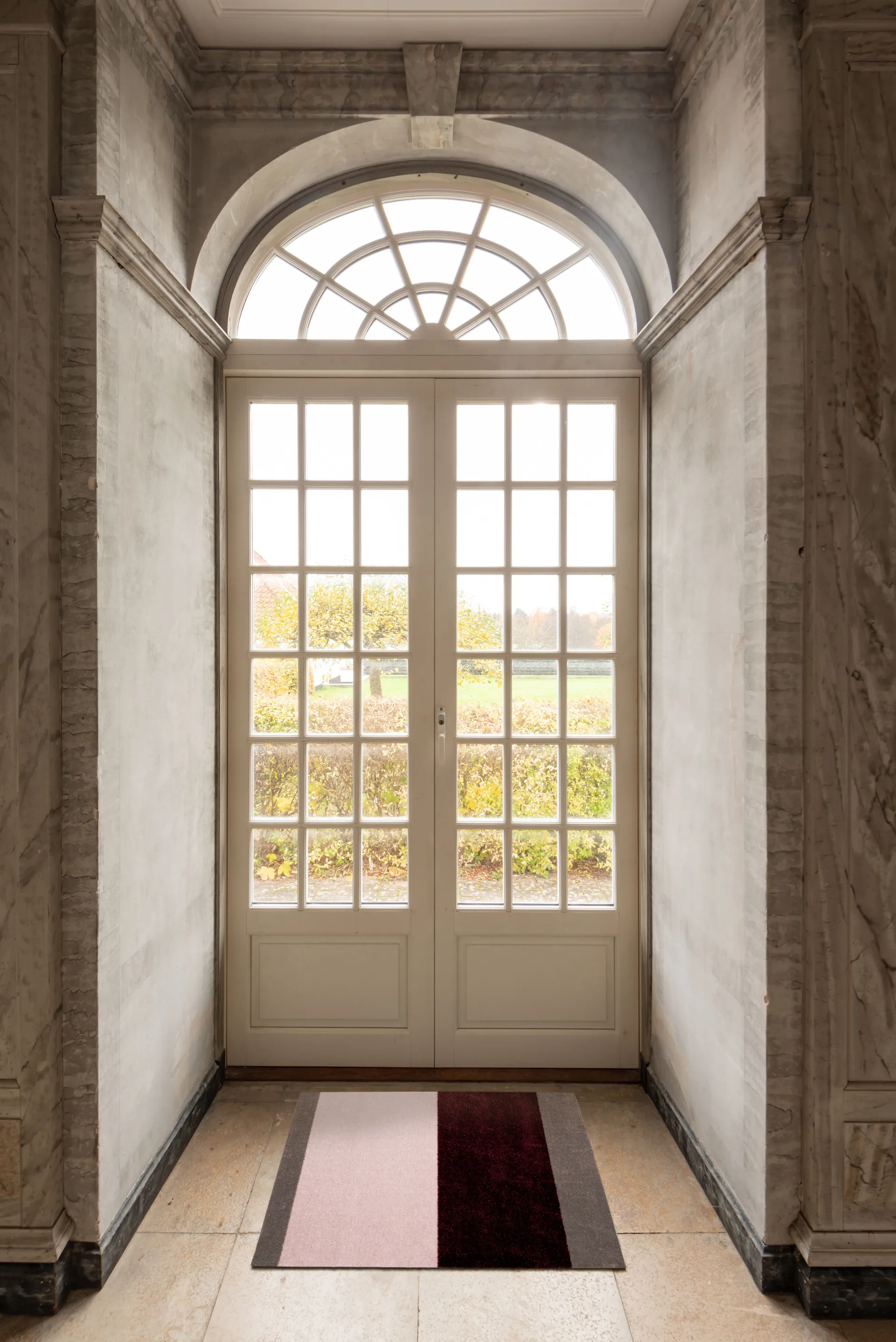 Stripes paillasson horizontal, Bordeaux-rose-sand, 60x90 cm tica copenhagen