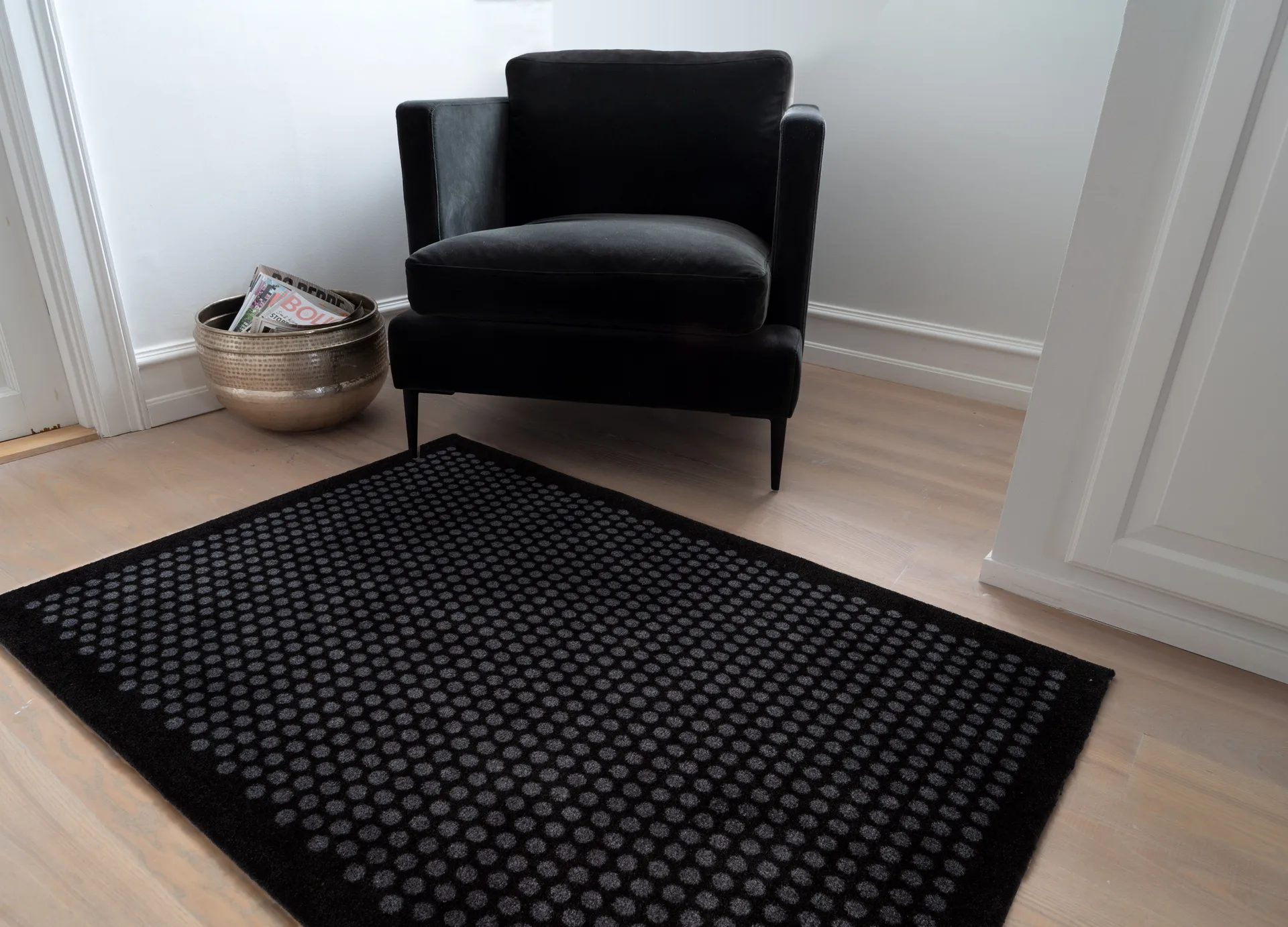 Tapis de couloir Dots, Black, 90x130 cm tica copenhagen