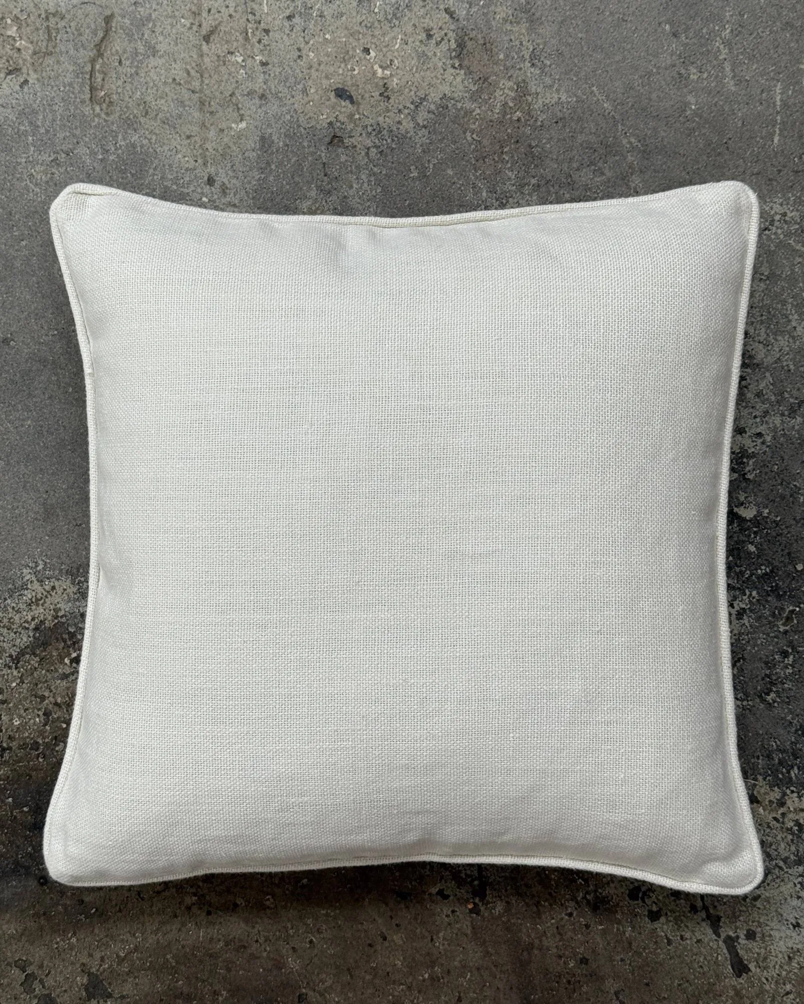 Coussin décoratif Norell, Off white, 50x50 cm Tinted
