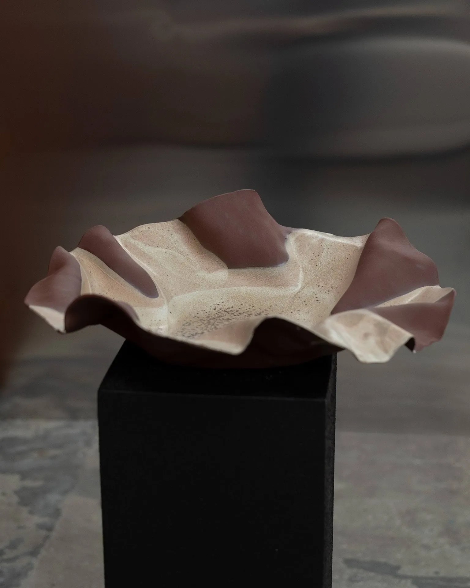 Plat de service Hyllin, Brun, 50x40x8 cm Tinted