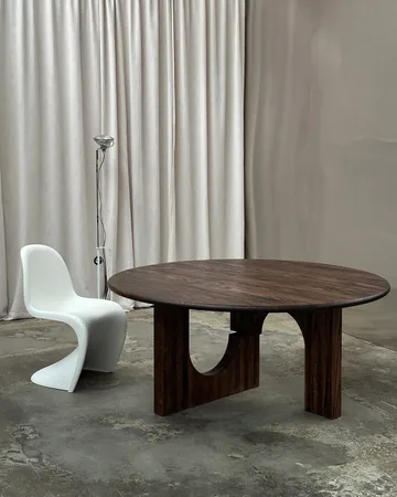 Table à manger Sanders Ø160 cm - Dark stained walnut - Tinted