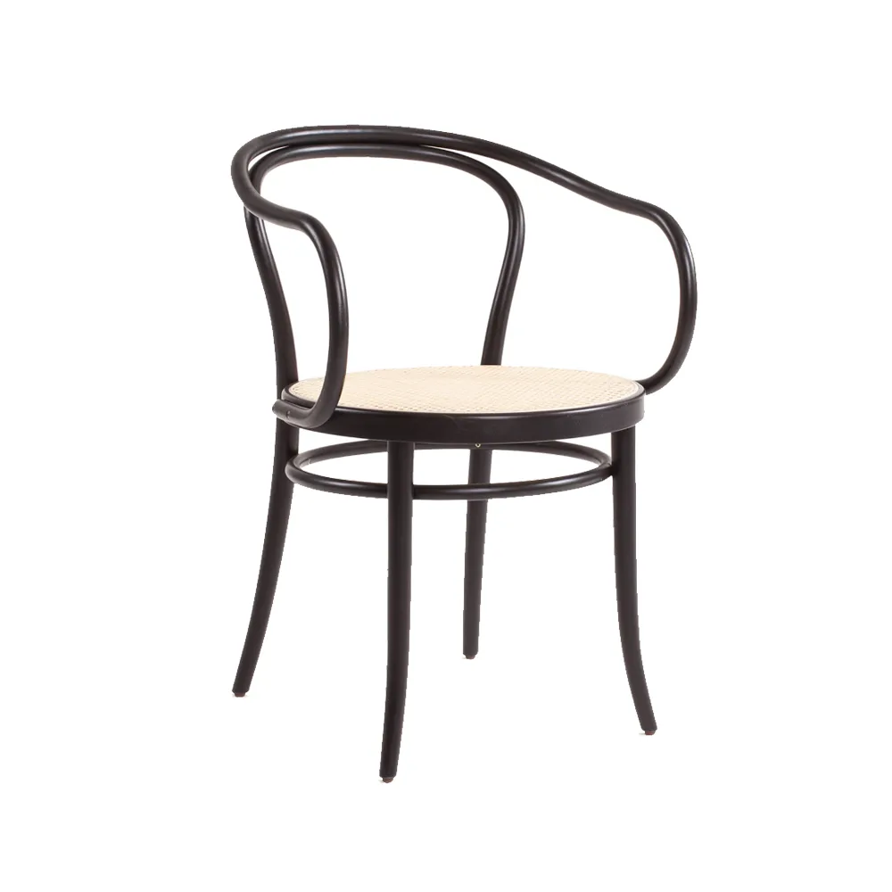 Chaise avec accoudoirs Ton no.30 assise en rotin,  TON