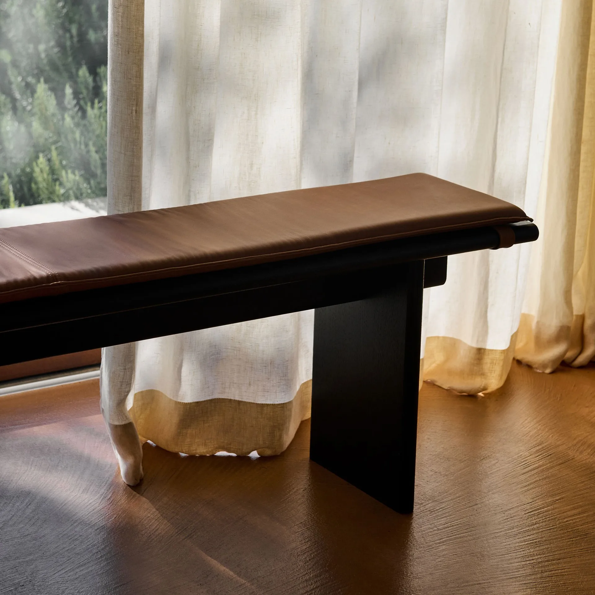 Banc Ita OS5 170 cm, Dark stained oak &Tradition