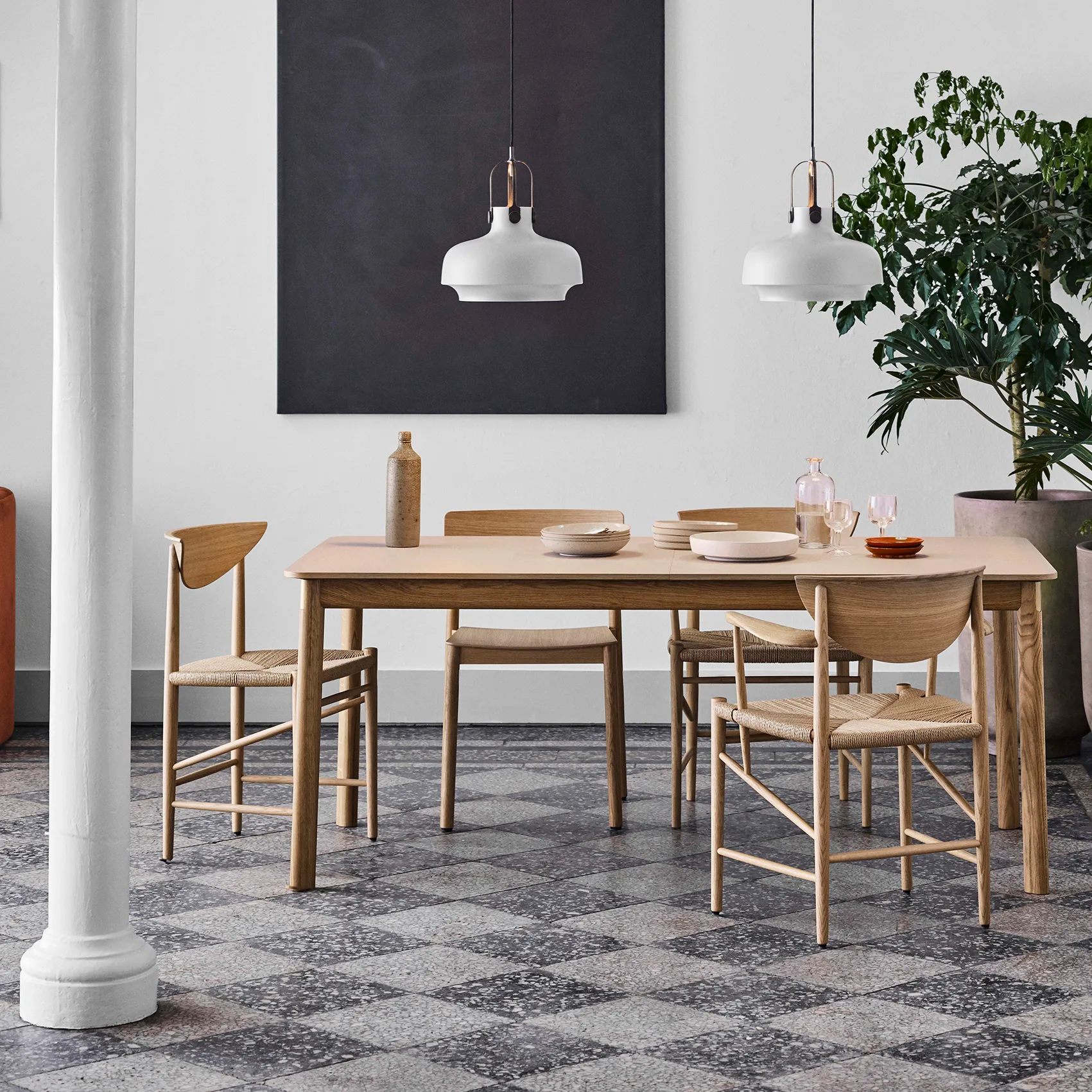 Chaise Drawn HM3, Chêne huilé blanc &Tradition