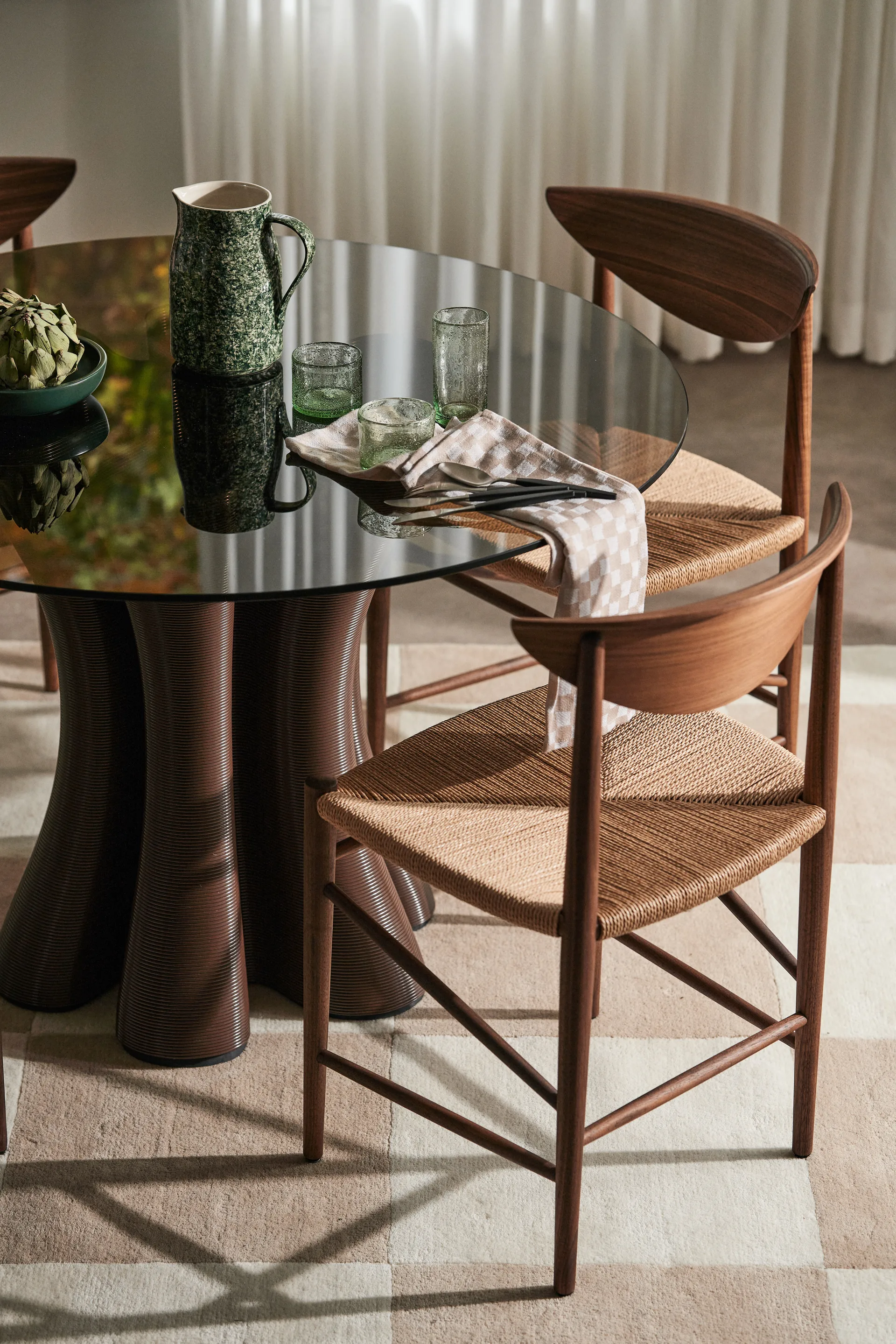 Chaise Drawn HM3, Noyer &Tradition