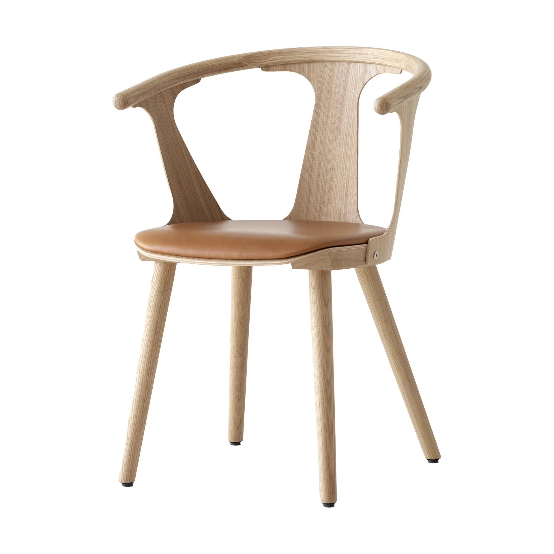 Chaise In Between SK2, Chêne huilé-Noble cuir cognac &Tradition