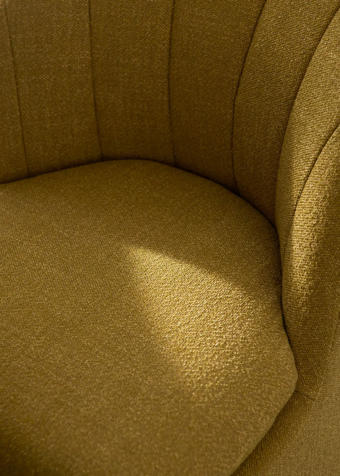 Chaise Loafer Side Chair SC106, Ecriture 0470 &Tradition