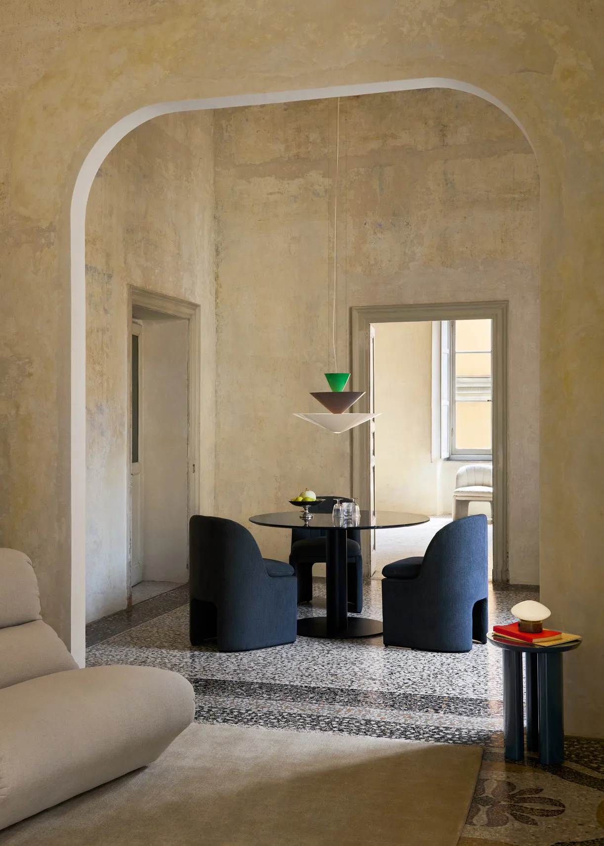 Chaise Loafer Side Chair SC106, Gentle 0193 &Tradition