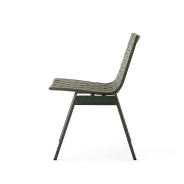 Chaise Ville Outdoor AV33 - Bronze green - &Tradition