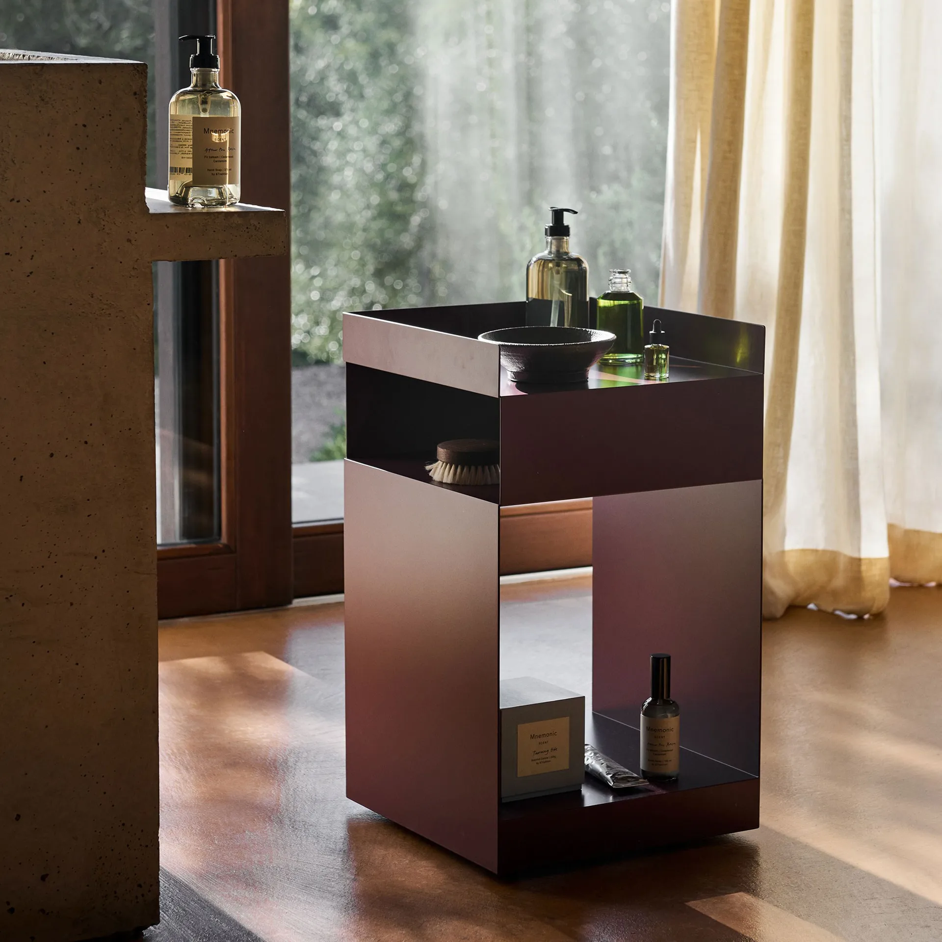 Chariot de service Rotate SC73, Dark plum &Tradition