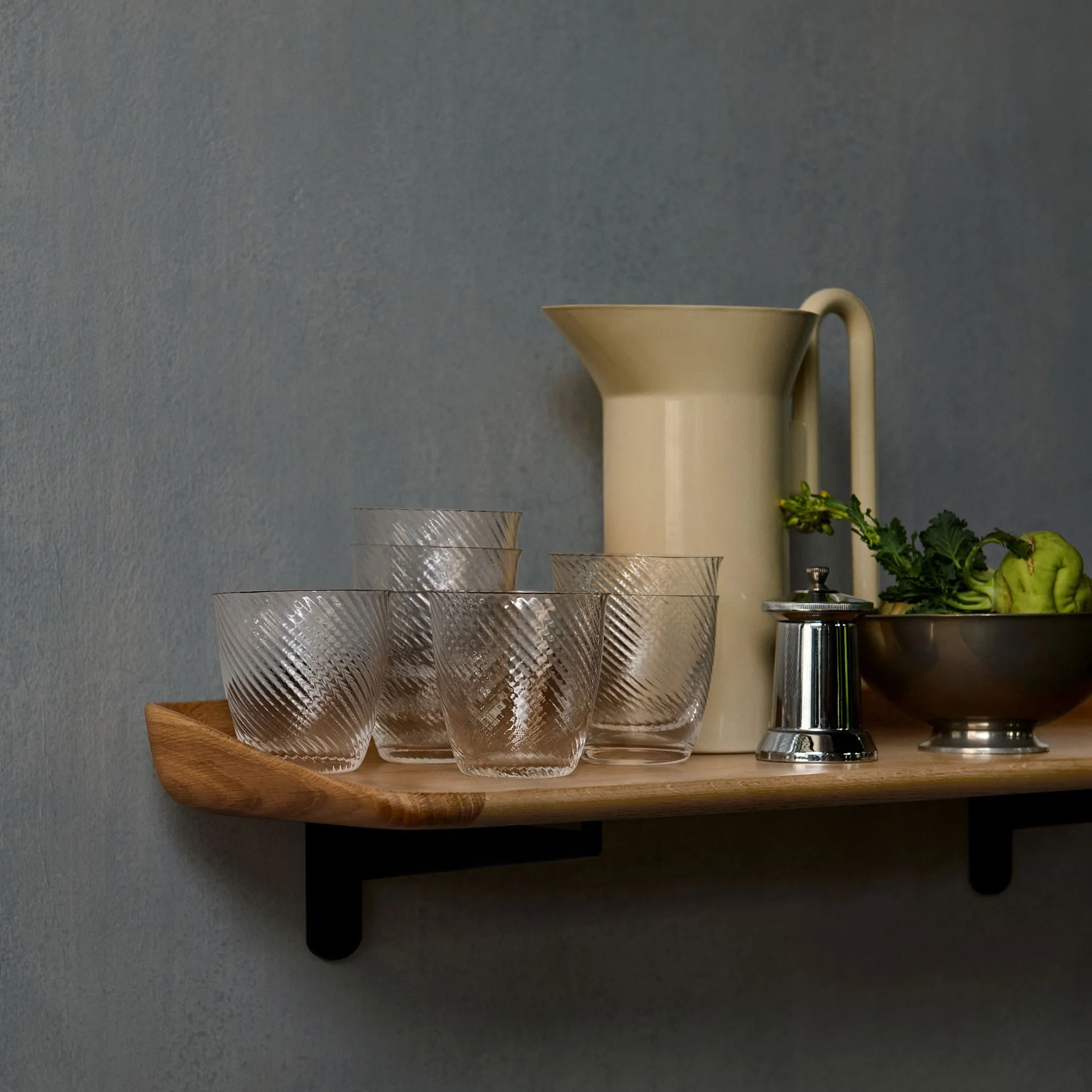 Étagère Guild HM14 75 cm, Solid lacquered oak &Tradition