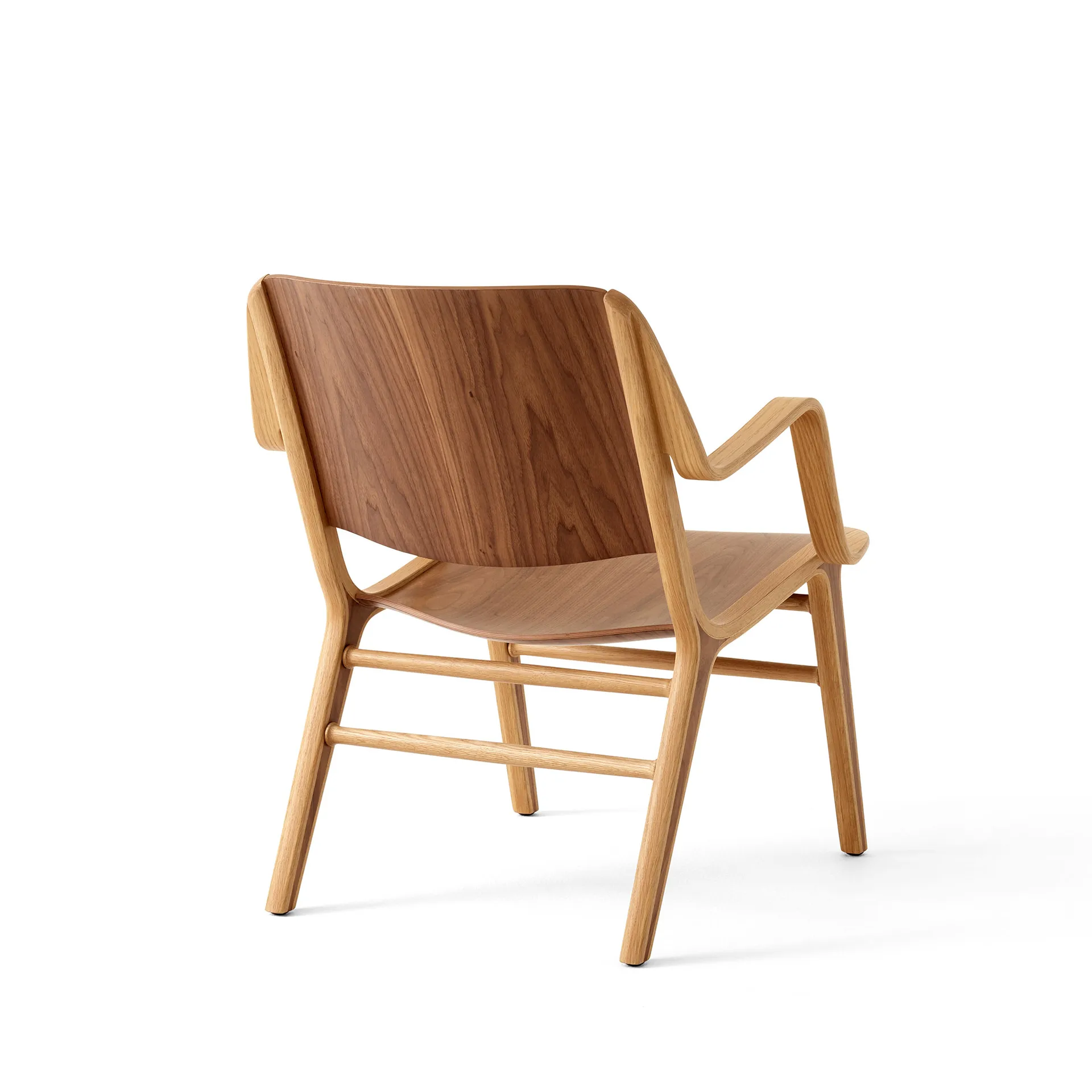 Fauteuil AX HM11 Lounge Chair, Walnut-oak &Tradition