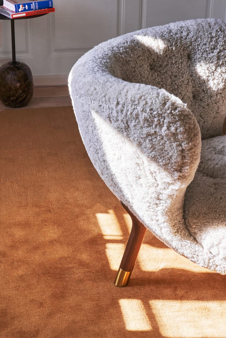 Fauteuil Little Petra VB1 Limited Edition, Noyer, laiton-Moonlight &Tradition