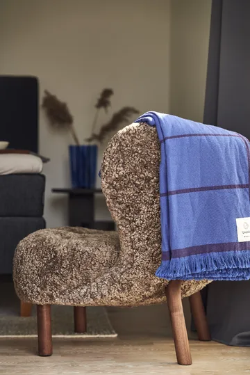 Fauteuil Little Petra VB1 - Noyer huilé-Sahara - &Tradition