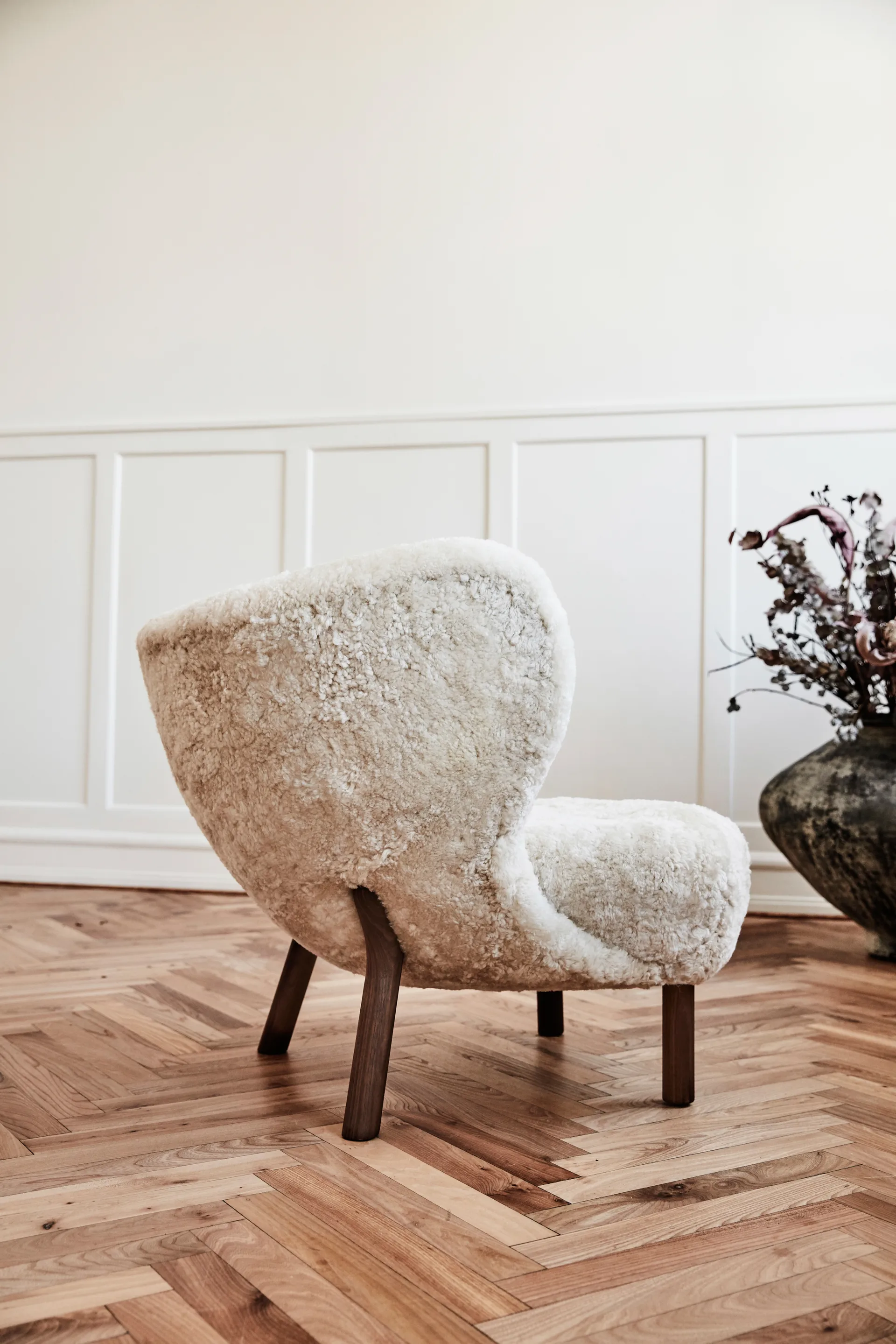Fauteuil Little Petra VB1, Noyer-Moonlight &Tradition