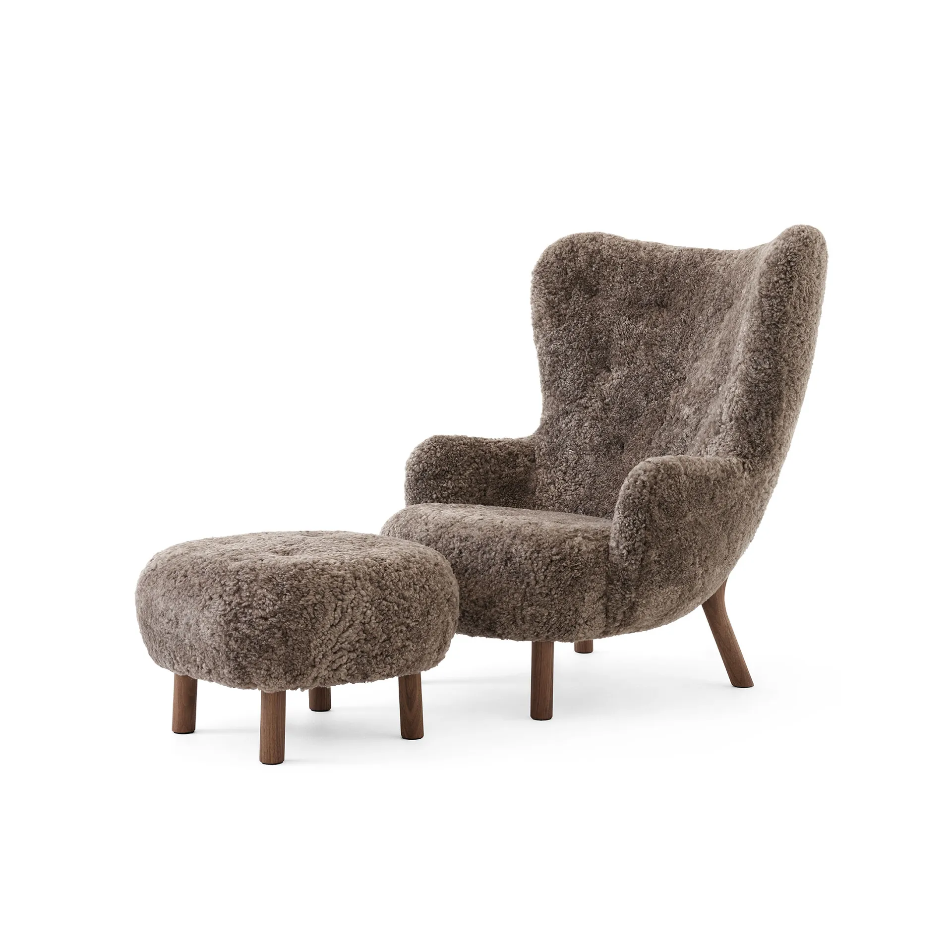 Fauteuil Petra VB3 High incl. pouf ATD1, Noix de Grenoble huilée-Sheepskin Sahara &Tradition