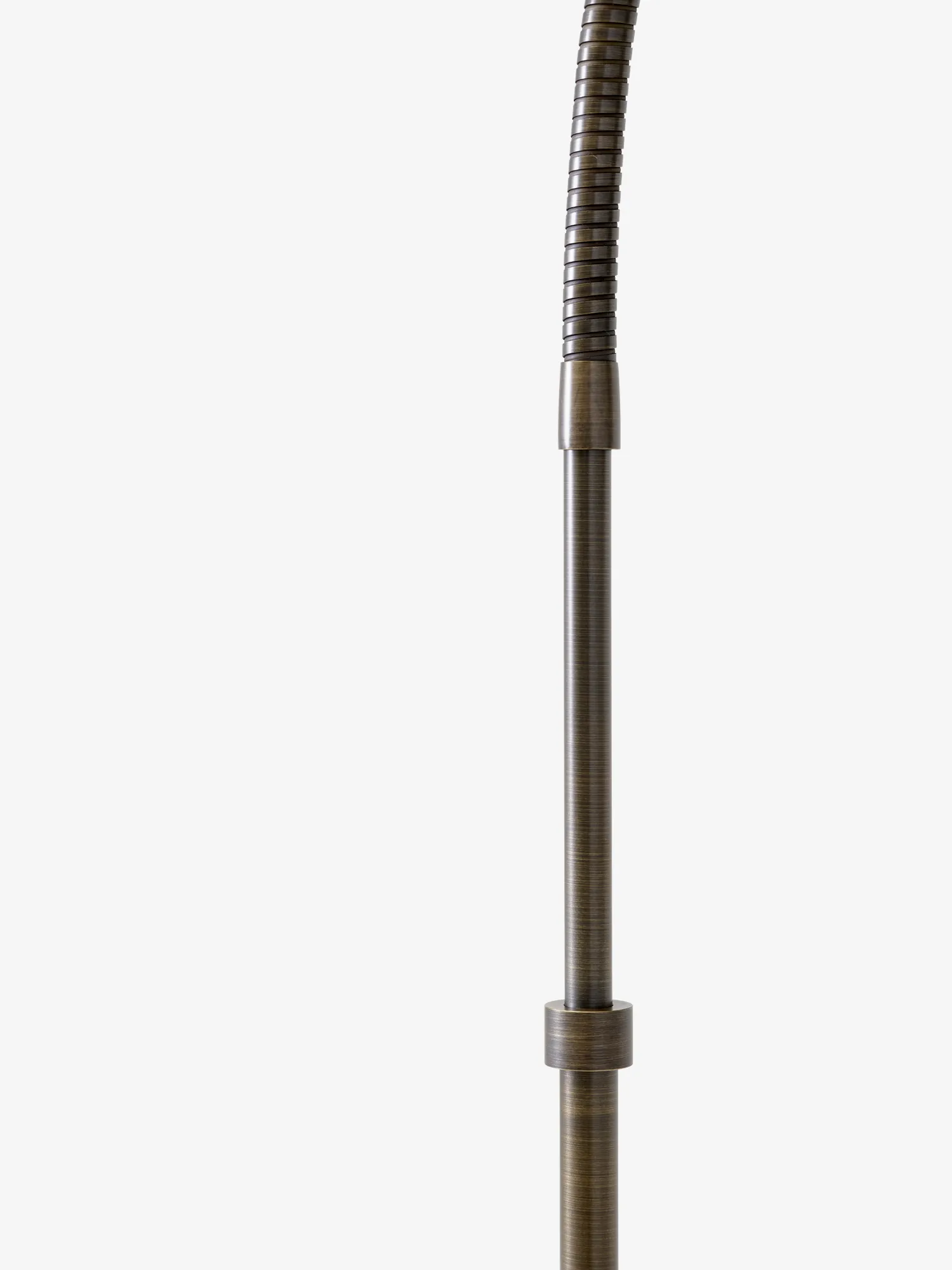 Lampadaire Bellevue AJ7 Anniversary Edition, Stone grey-bronzed brass &Tradition